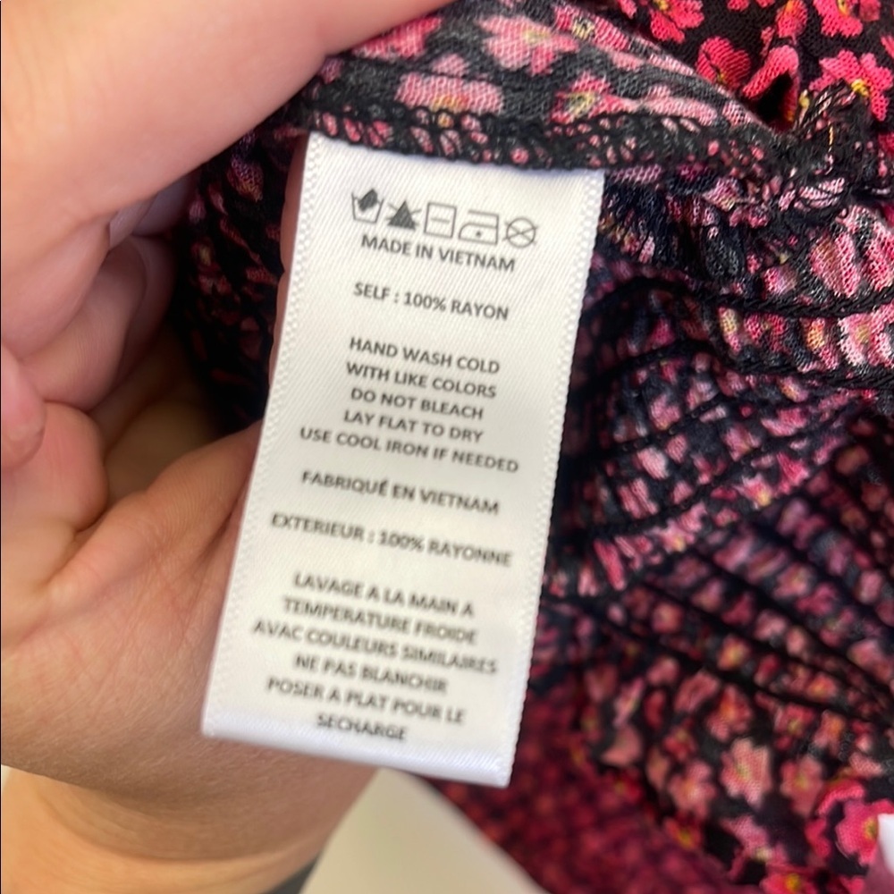 Altar'd State Red and Black Smocked Wrap Blouse - Picture 7 of 7